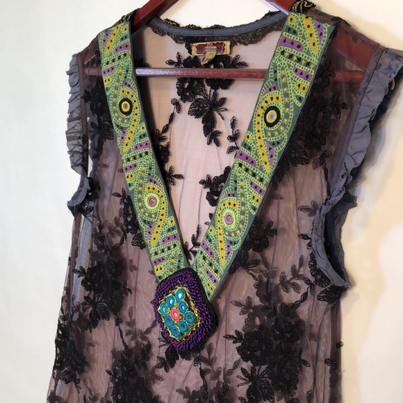 Free People Embroidered V-Neck tunic szM - Picture 4 of 9